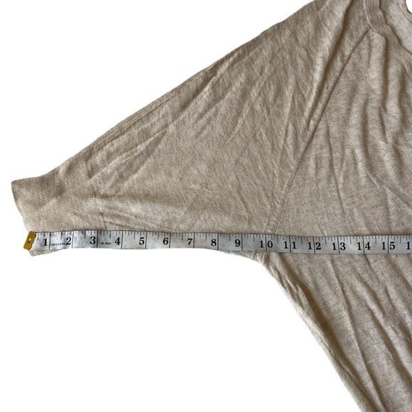 Eileen Fisher Ultrafine Web Wool Camel Blend Top V Neck Lagenlook Size Small - Picture 8 of 10